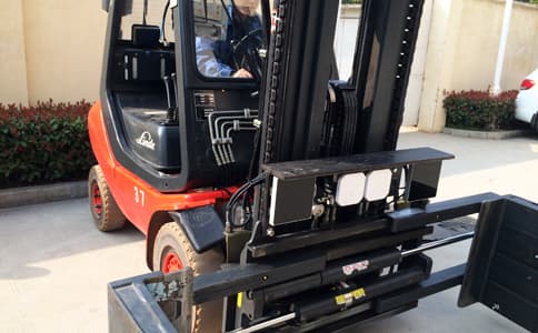 RFID超高頻技術(shù)應(yīng)用于智能倉(cāng)儲(chǔ)叉車改裝系統(tǒng)方案 - 相關(guān)產(chǎn)品圖