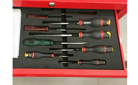 RFID智能工具柜提升生產(chǎn)工具管理效率